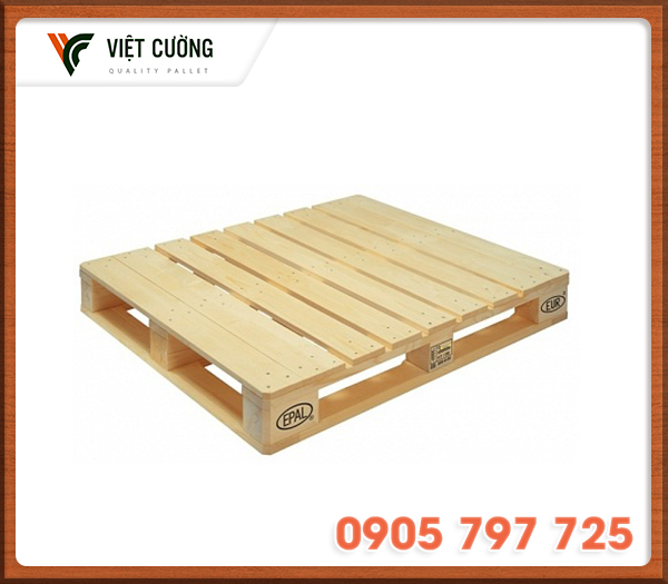 Pallet gỗ bốn hướng nâng